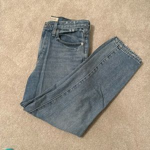 Madewell Momjean l Melva Was